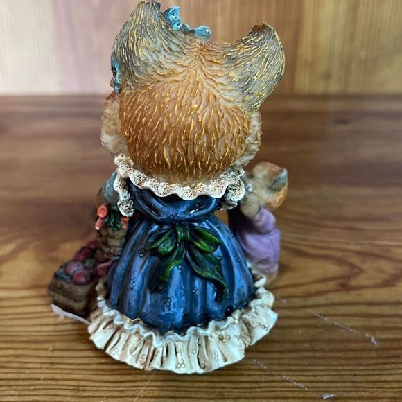 Merriweather 1997 Vanmark Cat Collectible Mama Hold Me too edition # 118113 - Picture 3 of 7